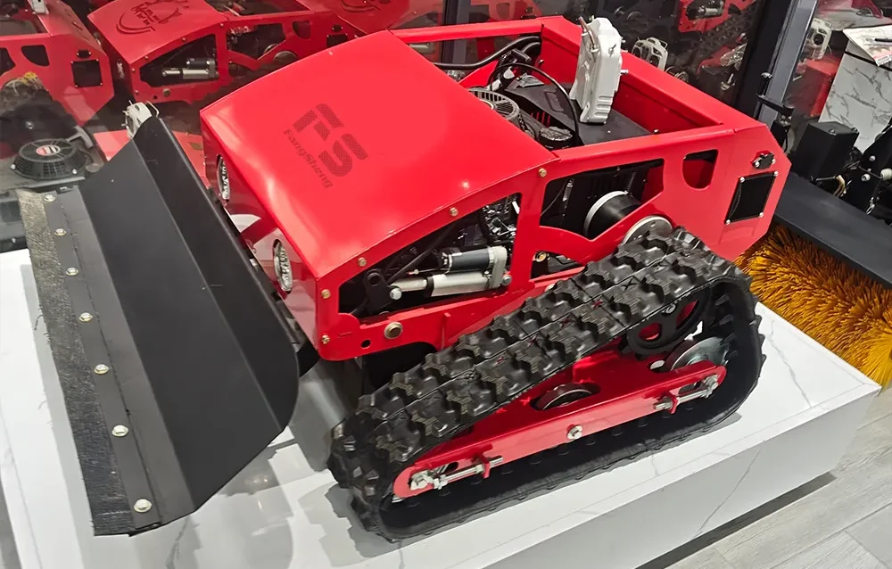 2Tank Lawn Mower224-55